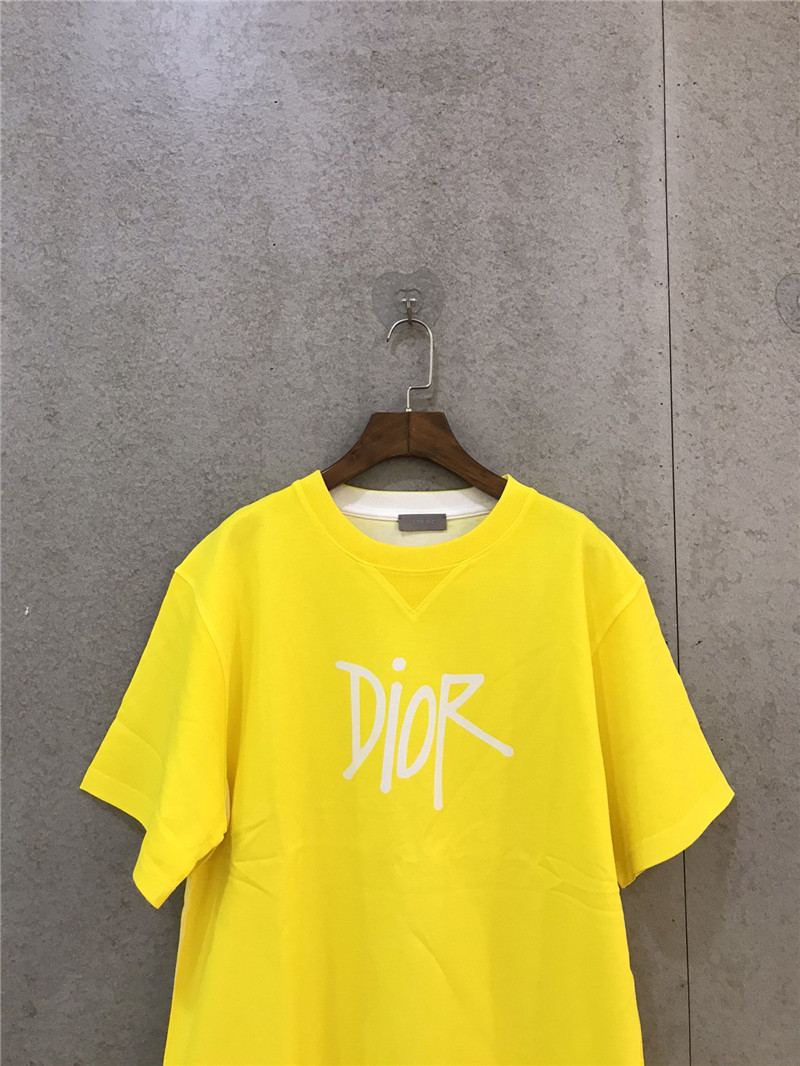 dior tshirt women yellow - Image 4
