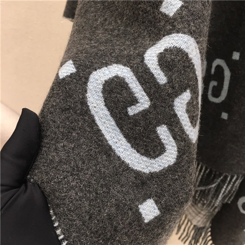 gucci cashmere shawl - Image 2