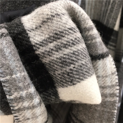 gucci cashmere shawl - Image 6