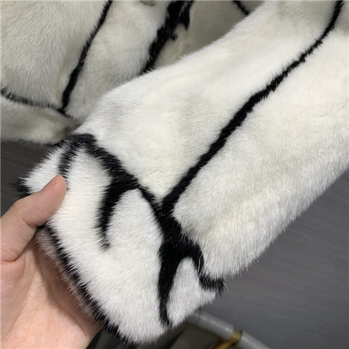 fendi mink fur coat - Image 4