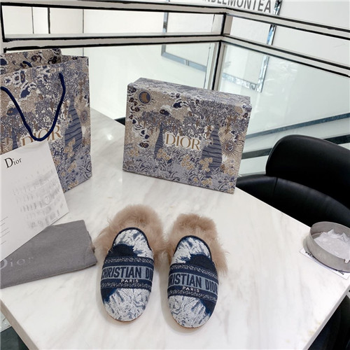 dior fur slippers - Image 2