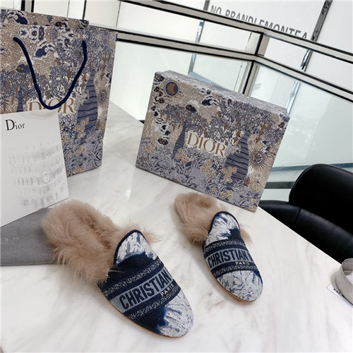 dior fur slippers