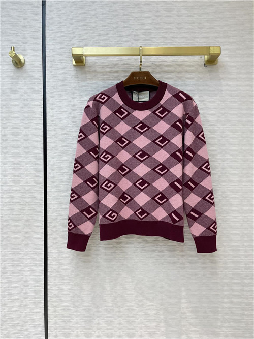 gucci logo wool sweater
