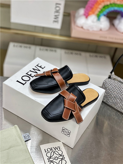 loewe gate flat mule