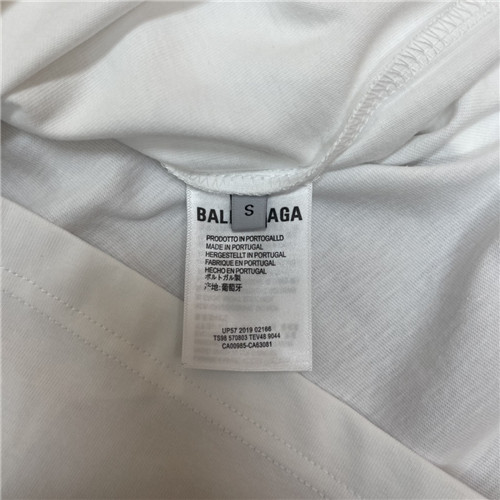 balenciaga t shirt womens - Image 4