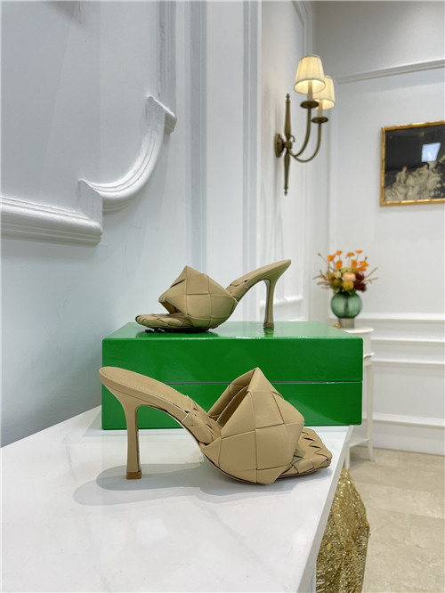 bottega veneta bv lido sandals