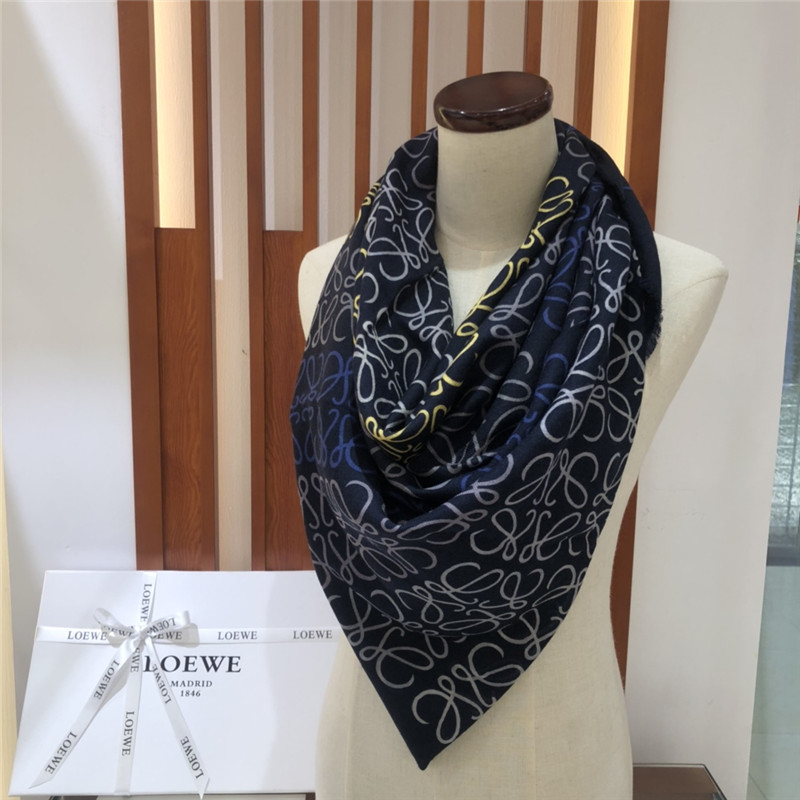 loewe anagram scarf in wool and cashmere - Image 3