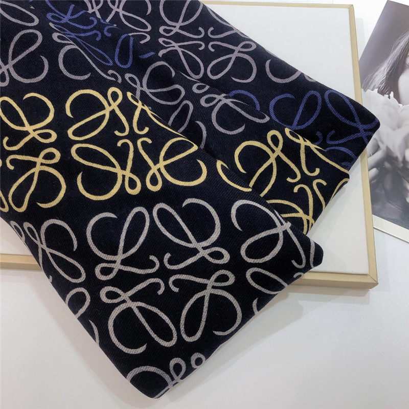 loewe anagram scarf in wool and cashmere - Image 5