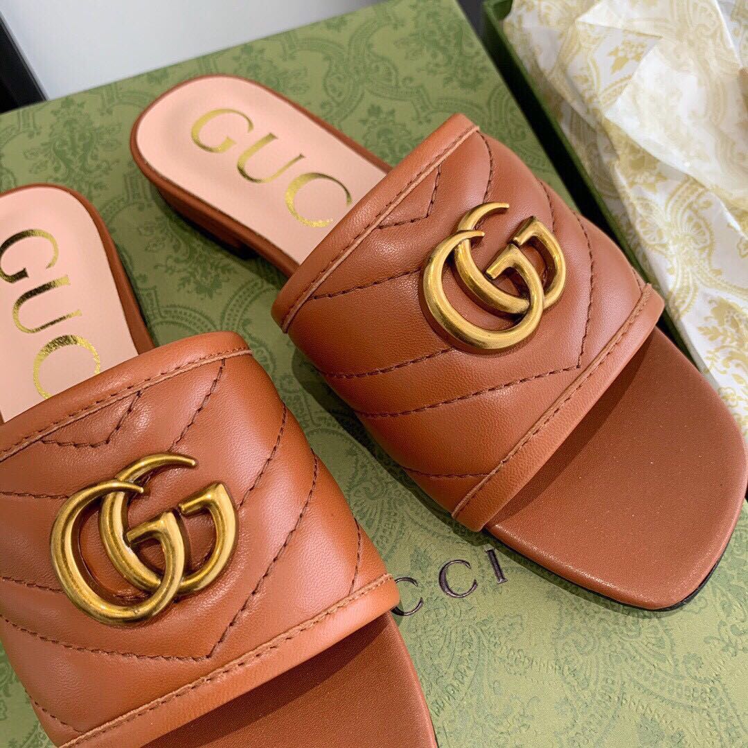 Gucci Women's Slide With Double G - Image 2