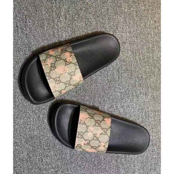 Gucci  Slides
