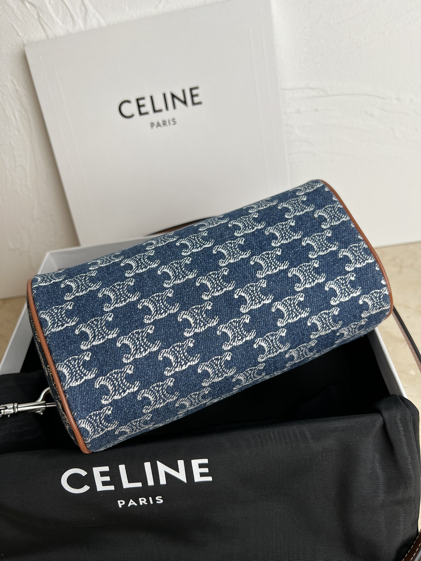 CELINE 24s Spring/Summer New Product CUIR TRIOMPHE Denim Fabric Cowhide Leather Boston Bag - Image 9