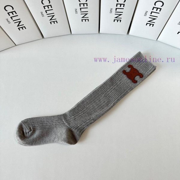 PackagingCELINE's best-selling product, new double needle cashmere long socks, stacked socks3tqzgdt2