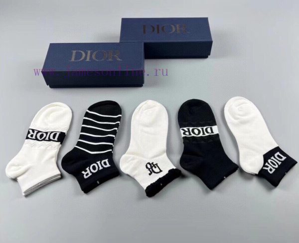 Dior New Women's Short Socks from D Home: A box of five pairs of pure cotton material, soft 4pk4g30o