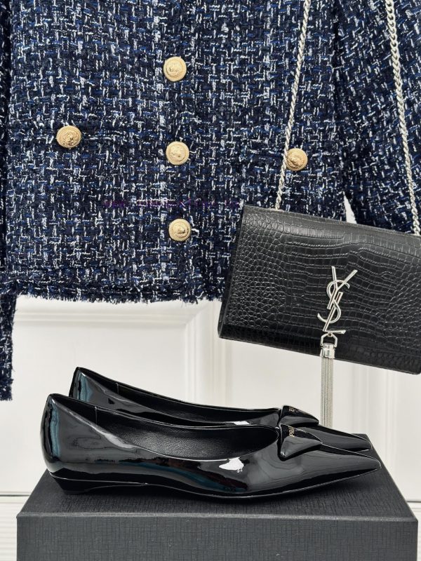 PRADA/PRADA Classic Spring/SummerTriangle logo sandals single shoe seriesThe simple design i7i7ud1cv