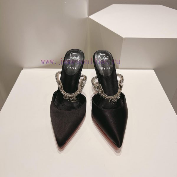 Top versionOriginal boxChristian Louboutin | 2024s ? Original production heavy industry CL hg8ztuzjc