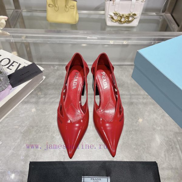 PRADA 24 ?? Autumn/Winter Fashion Show Women's Shoes Pointed Coarse Heel Fashion Style◽ Custxuw4r18g