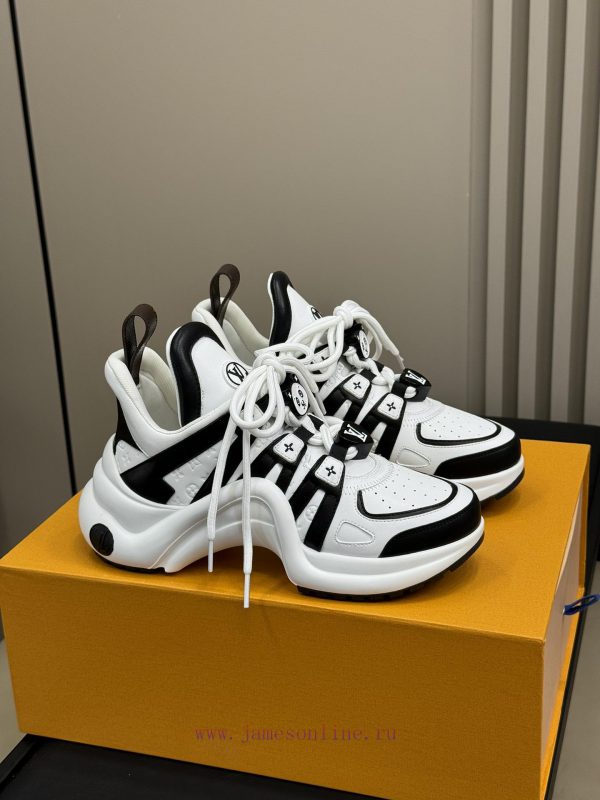 Top qualityAre these the new women's shoes from L... V It's so beautiful and cute, isn't itTswejmzp7