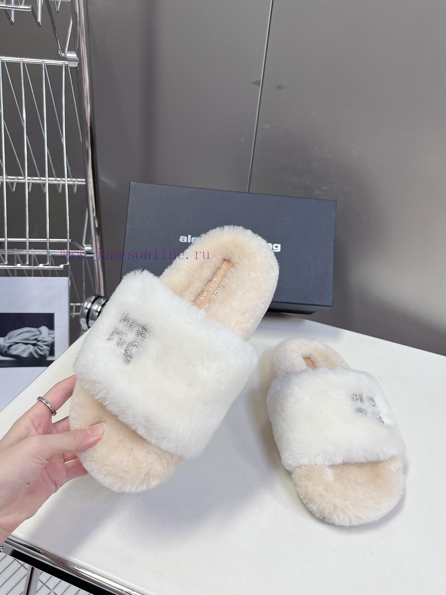 Alexander Wang's wool slippers are so beautiful~It's hard not to love themBLING BLING autumnl4m2yzti - Image 5
