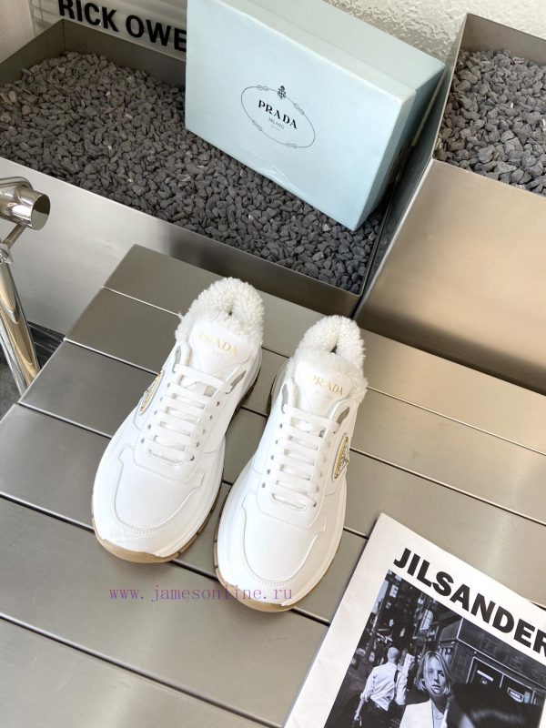 Prada 24ss Prada new couple's hairy dad shoesThe fabric is made of calf leather with clear am620rg6i