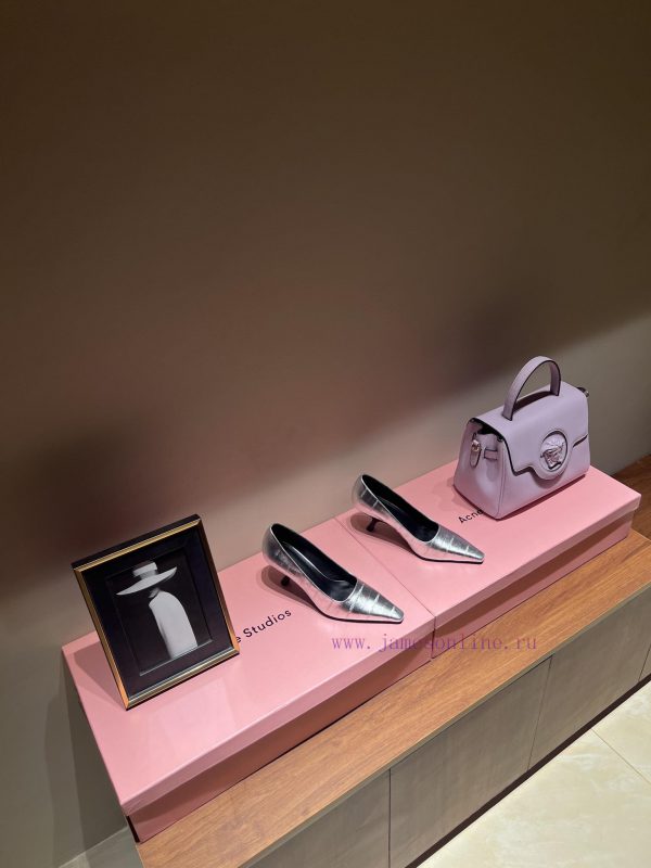 The mostThe row autumn and winter new high-heeled square headed cat heel high-heeled single rcp2pe5s