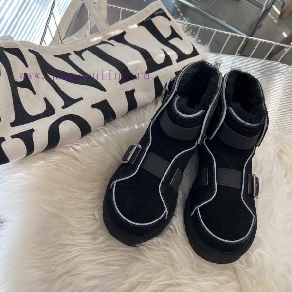 - Black reflectionCool motorcycle style 〰️UGG super cool and super A leather motorcycle snowrlid6clk