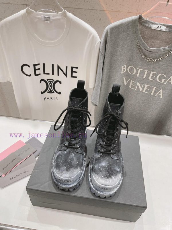 BALENCIAGA Balenciaga 2023 Autumn/Winter New Collection, using the original synchronized sofmnznuhxz