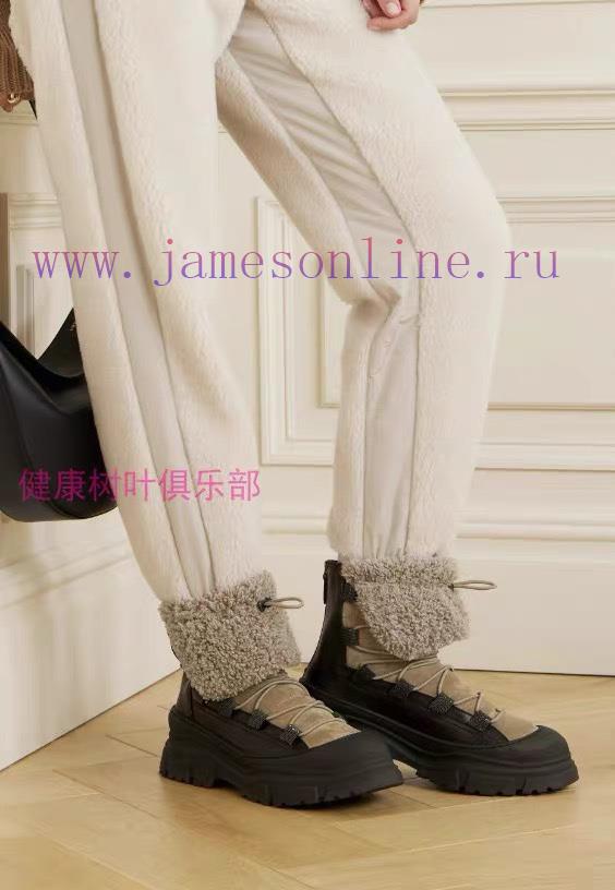 The 2023 Brunello Cucinelli wool short boots from "The Highest Quality in the Market" are incsrz2875