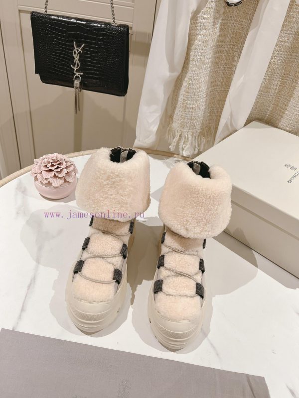 The 2023 Brunello Cucinelli wool short boots from "The Highest Quality in the Market" are inkfhr7gyh