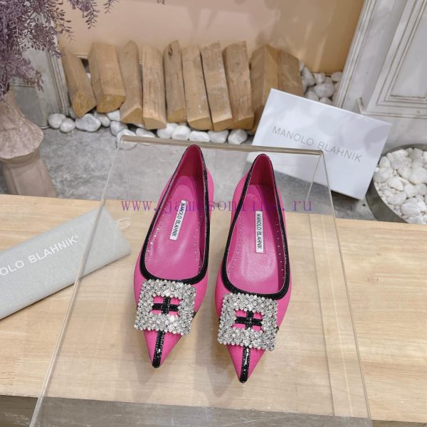 MANOLO BLAHNlK 2023 Autumn New Collectionᵀᴴᴱ ᴮᴱˢᵀ ᴵˢ ᶠᴼᴿ ᵞᴼᵁMB has always been a dream shoe gsz20z4d