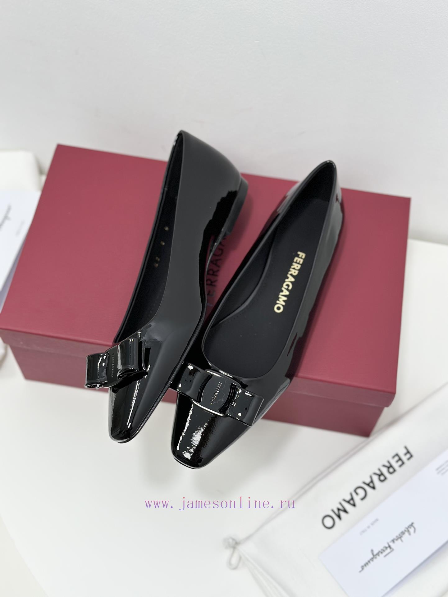 SF salvatore Ferraga * o Ferragamo's new vara patent leather bow small square toe single shokq4righ6 - Image 5