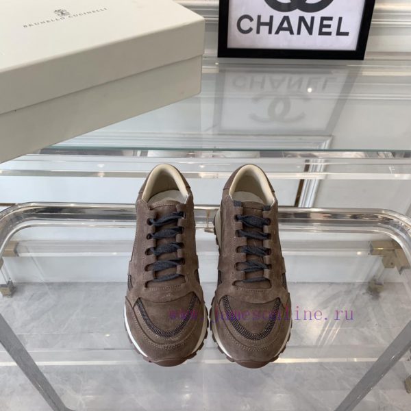 Brunello Cucinelli's new casual shoes are top-notch, genuine, and extremely popular. You cancxq7kgsz
