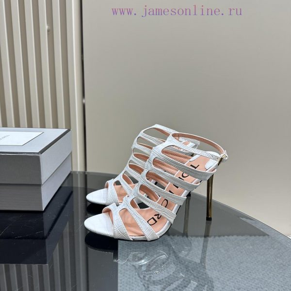 The mostIns hot series, Tomford metal texture decoration with empty high heels2024 Milan Fasb90bbuq6