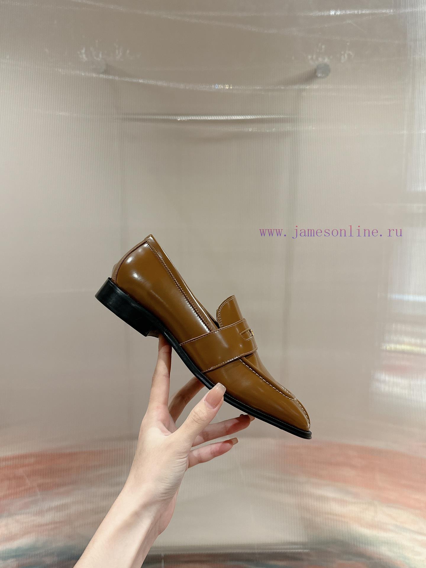 ️ CELINE Sillin Lefu shoes Caesar door buckle series casual small leather shoes are super su18mre12d - Image 3