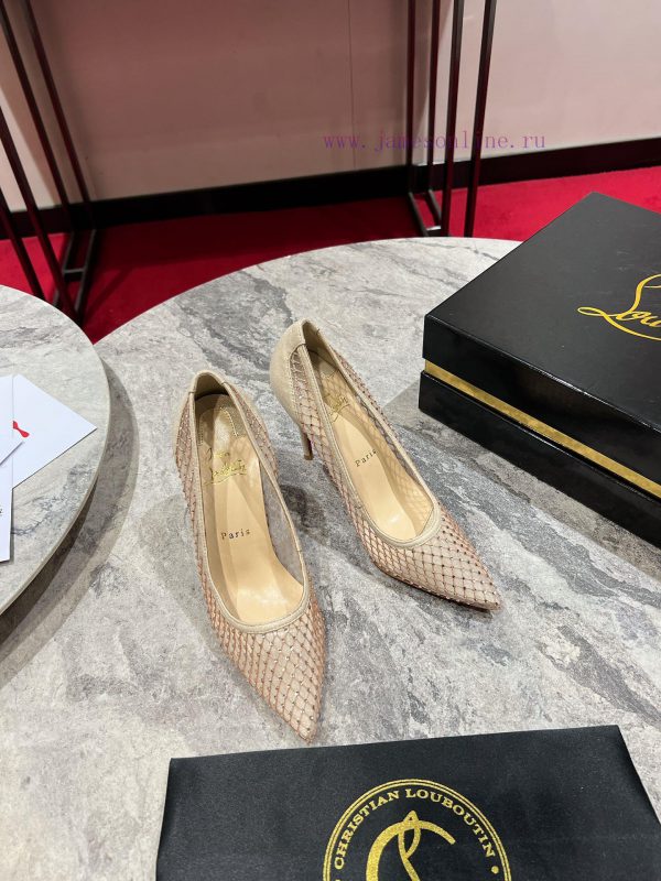 ∙ Mesh full of diamonds ∙ ꫛꫀ w ︎ ️Maison Christian Louboutin is made of white mesh, with an e92oxie8