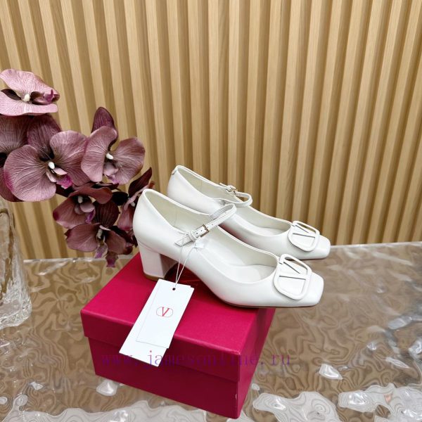 -- New Warren——————2024 Top Quality Valentino Coarse Heel Mary Jane Single Shoes with Exquis6sriu5to