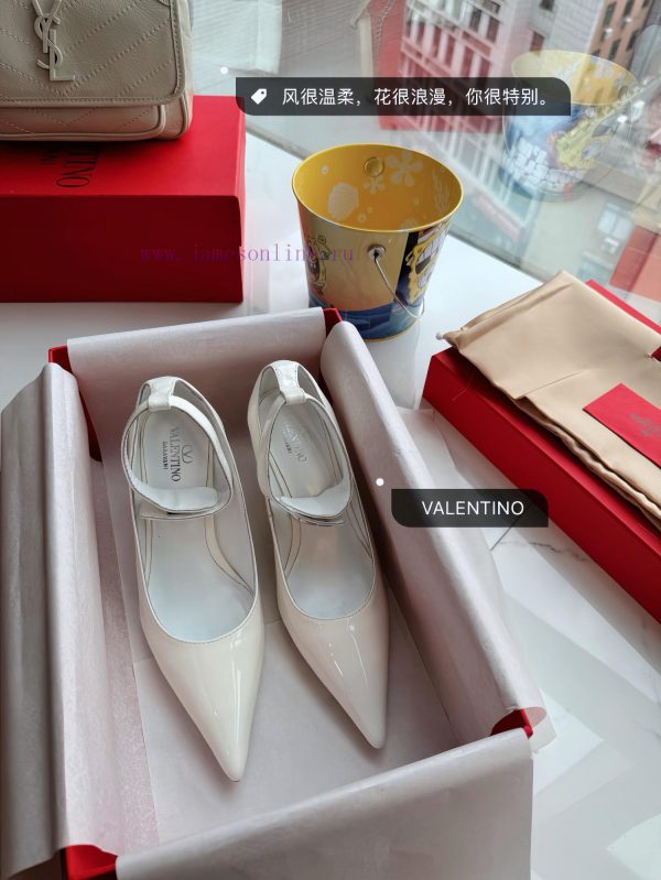 ταμπα πεδιλα ισια | 𝒗𝒂𝒍𝒆𝒏𝒕𝒊𝒏𝒐𝟐𝟓𝑭𝒘 Early Spring New Products ᥫᩣFabric Patent LeatherInner SheepskinLeather SoleElega xfr5tg11 | αθλητικα με κρυφο τακουνι χρυσο