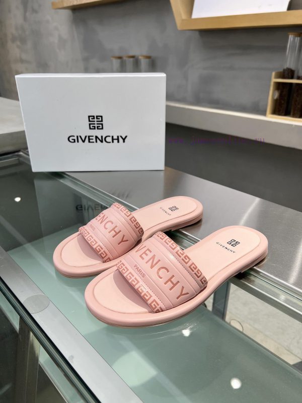 στυλ με πεδιλα | P GIVENCHY/Givenchy Open Toed Sandals For Spring/summer 2024 Featuring Brand Logo And Original ysohahoi | παπουτσια με φουντεσ