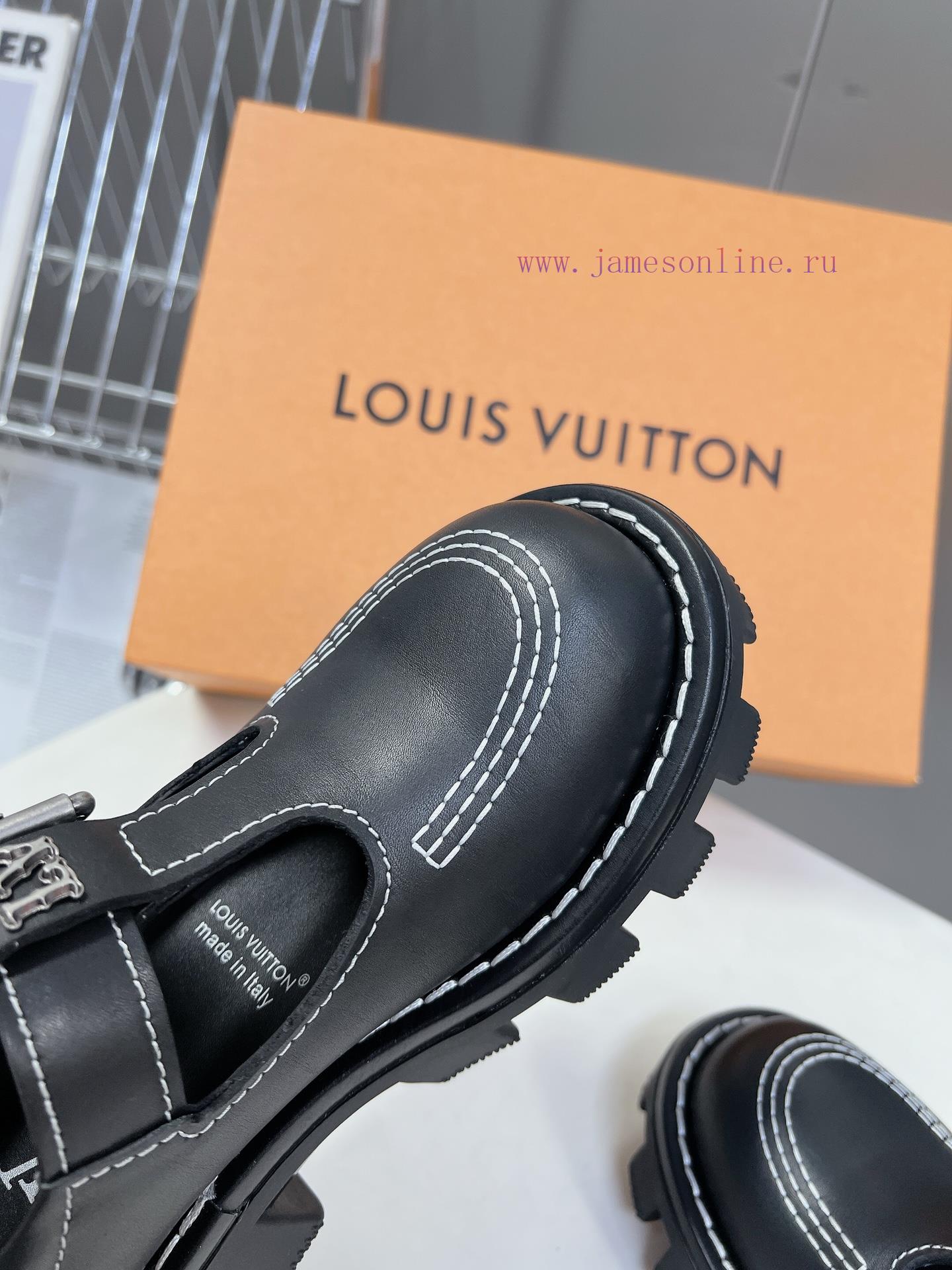 ugg μποτακια 2017 | Men's Clothing 10 𝐋𝐕 Louis Vuitton Thick Soled Couple's Style Mary Jane Leather Shoes Wang Hedi z1anj65l | κιτρινα παπουτσια με τι ταιριαζουν - Image 9