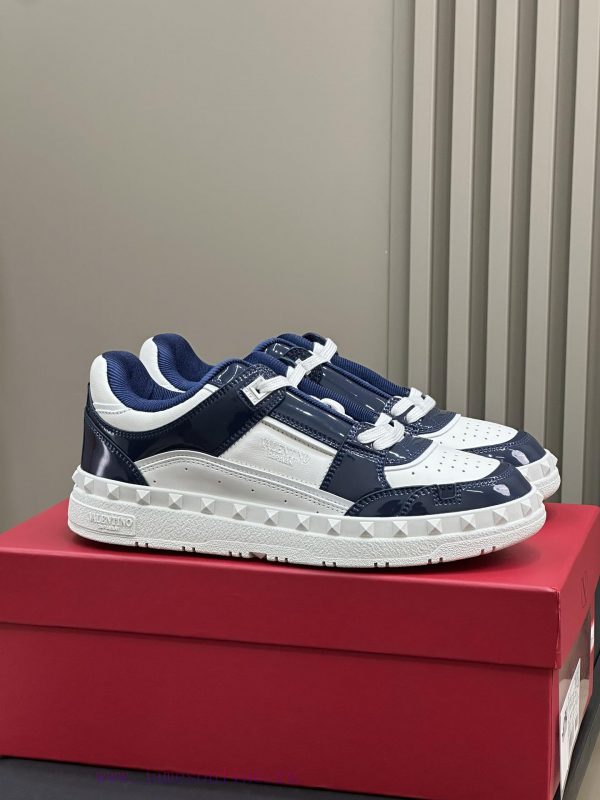 adidas παπουτσια μποτακια αντρικα | Valentino... No Couple's Sports ShoesClassic Liu Ding Decoration Highly RecognizableCombination ndxo7ulq | sedici μποτες