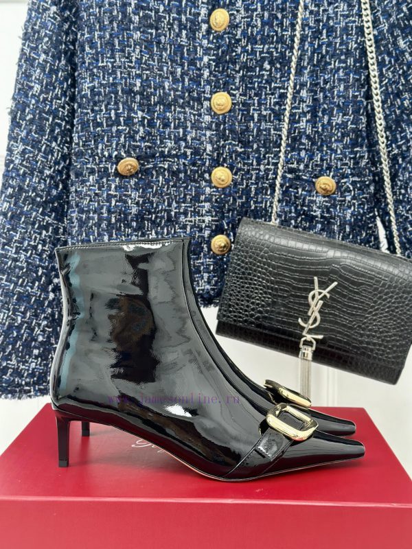 παπιστας πεδιλα | Roger Vivier | RV Classic Autumn/WinterHigh Heeled Square Buckle Short Boots SeriesThe Shoe Upp d3xdsov7 | μοσχευμα βασης κορθφής με τακουνι