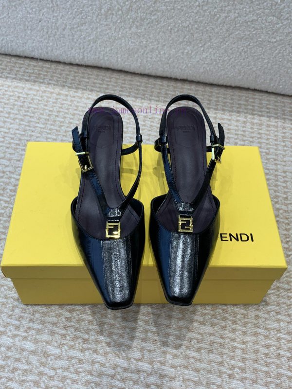 κατοψη πεδιλου ανσανσερ | Fendi 24ss New FF Gold Buckle Hollow High Heel SandalsFeaturing FF Baguette Decorative Buckle C d36ur7wo | διαφορετικα παπουτσια