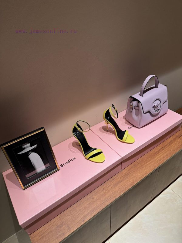 με τακούνια | Try Different Elisabetta Franchi High HeelsA Light Luxury Brand Elisabetta FranchiElisabetta Fr l2ev9y9q | τακουνι γυψου