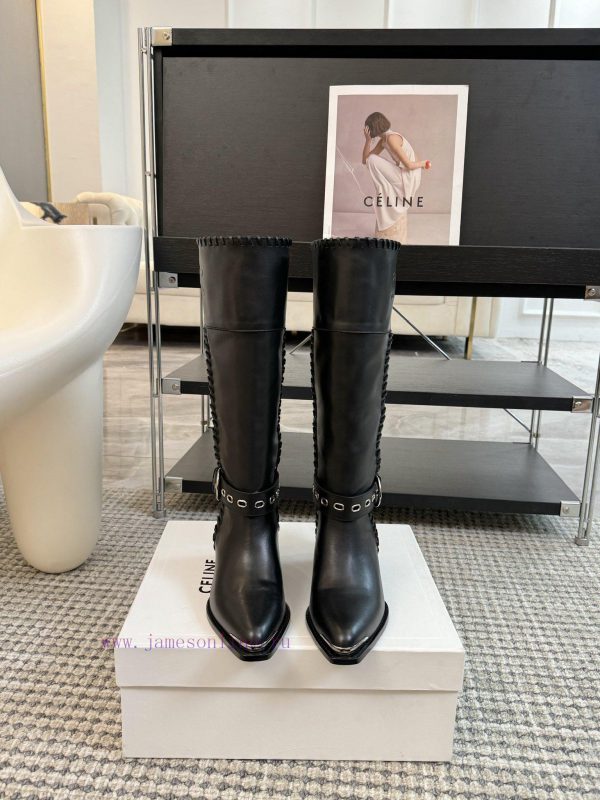 ανδρικες παντοφλες pontosan | CELINE's Latest Retro Fashion Boots For Fashion Bloggers Featuring A Vintage European And Ameri 6jot4fzd | πλατφορμες χρυσές με χαμηλο τακουνι