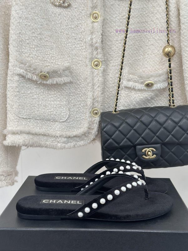 γκαλερι ντε μποτε εκπτωσεισ | CHANEL THONGS Is 25C Spring/SummerRunway Flip FlopsSummer Flip Flops Inexplicably Make People F r5dfvt9m | παπουτσια μεσολογγι