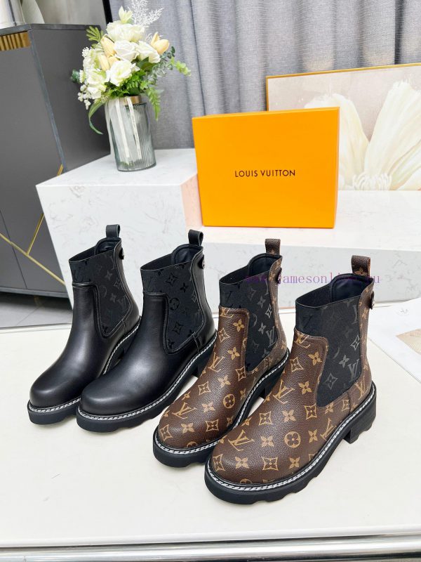 μποτεσ δερματινεσ προσφορεσ | Louis Vuitton 2024 Autumn And Winter High-end Customized Fashion Show For Major Celebrities A C f1wger8i | παντοφλες παρκετεζα