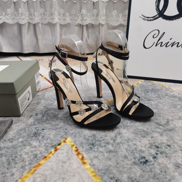 adidas μποτακια ανδρικα ασπρα | New Top Top TOM FORD2025 New Diamond Flower Decorative High Heel SandalsPerfect Attention To De h5238xbo | φειδασ παπουτσια