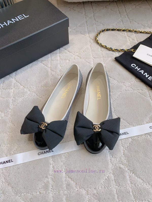 μακέτα μοντέλου φερυ μποτ | Chanel's New Butterfly Bow Flat Sole Shoes Exude A Sense Of Luxury That Always Makes People Fee rdraysf0 | ανδρικα παπουτσια nike air max