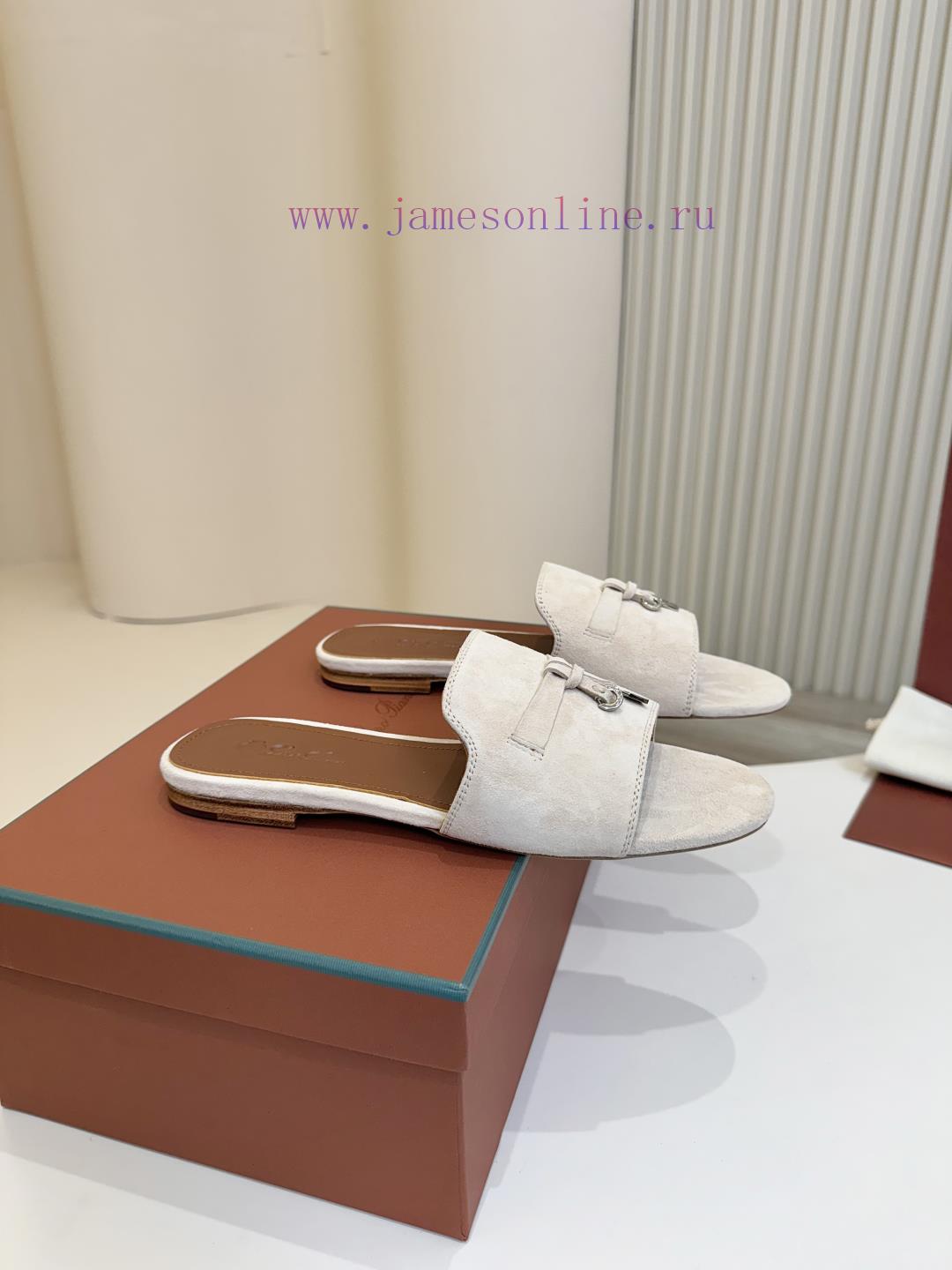 2017 χρυσο πεδιλο | Loro Piana Top Genuine Leather Bottom**Loro Piana | Real Leather Bottom Slippers Luxury Pet Eve 91paphtv | λουστρινια γυναικεια παπουτσια - Image 4