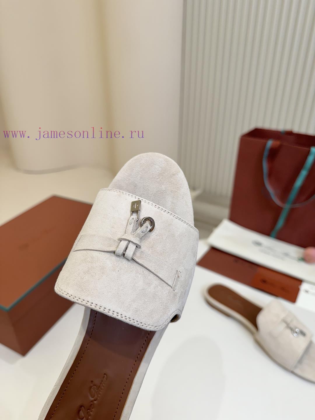 2017 χρυσο πεδιλο | Loro Piana Top Genuine Leather Bottom**Loro Piana | Real Leather Bottom Slippers Luxury Pet Eve 91paphtv | λουστρινια γυναικεια παπουτσια - Image 8