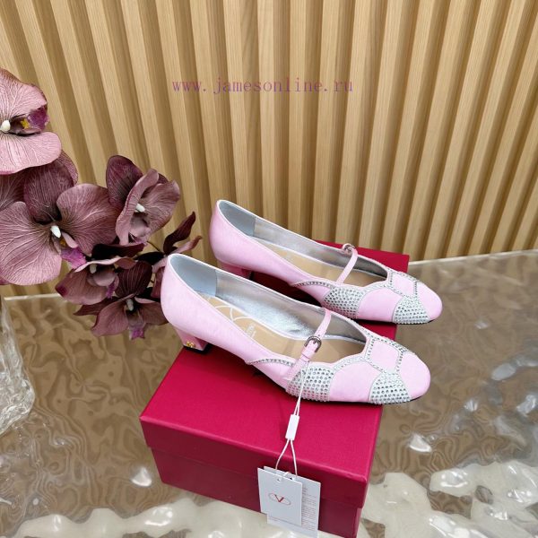 παντοφλες με λαμπακι | 2025 Fashion Show Style | Valentino Coarse Heel Mary Jane Single Shoes With Beautiful Texture | apibcb2x | παπουτσια sea and city γυναικεια